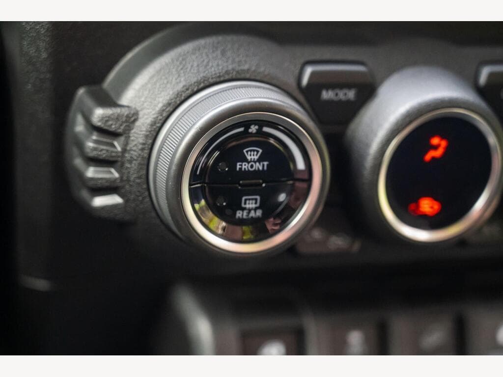 Suzuki Jimny - Image 62