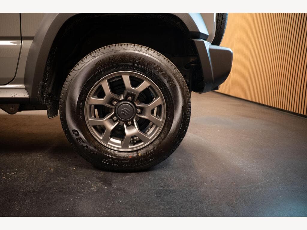 Suzuki Jimny - Image 39