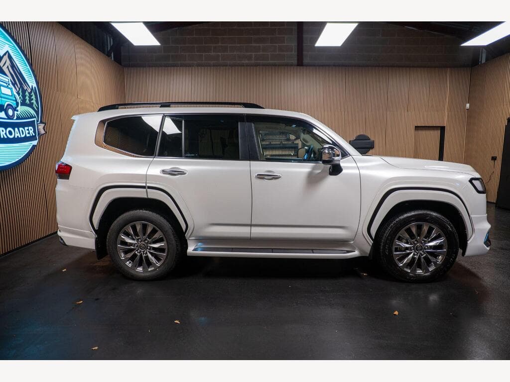 Toyota Land Cruiser - Image 61