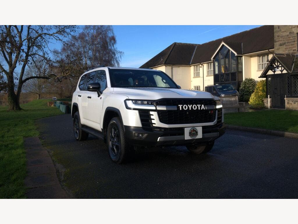 Toyota Land Cruiser - Image 2