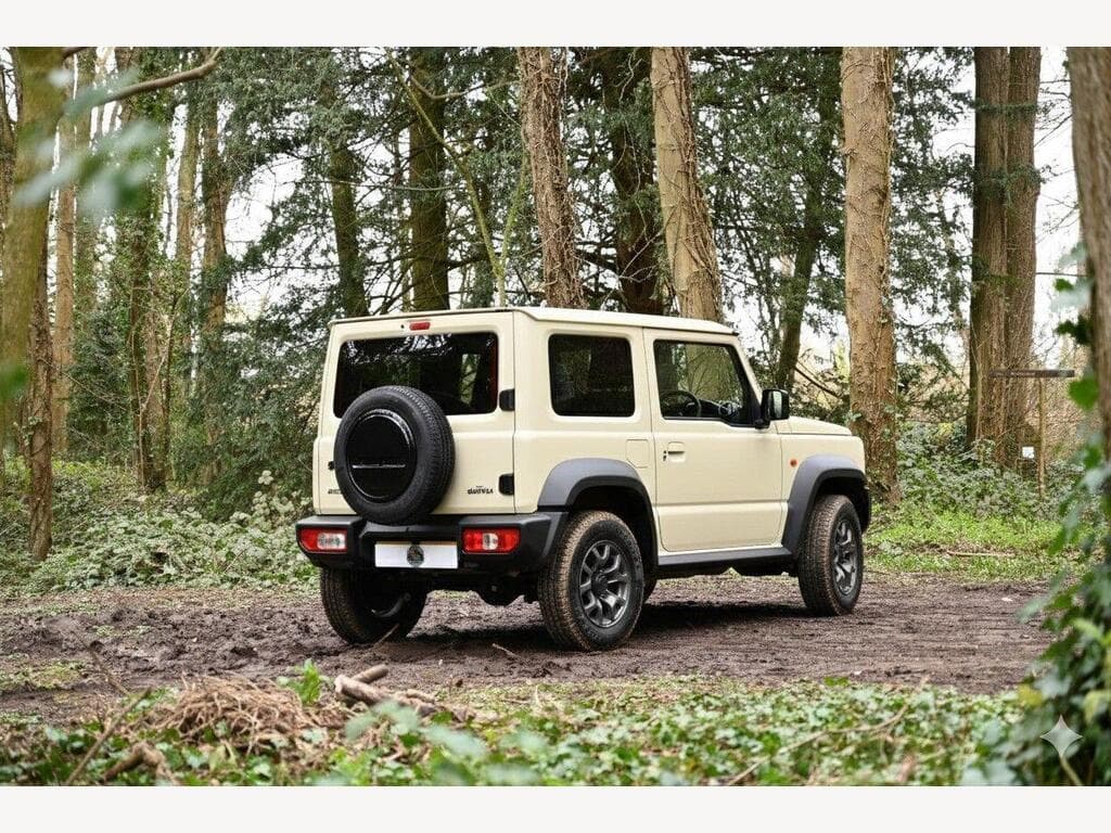 Suzuki Jimny - Image 4