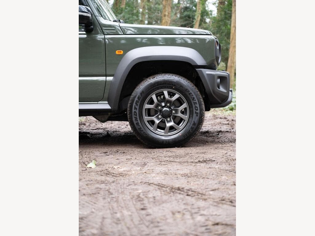 Suzuki Jimny - Image 30