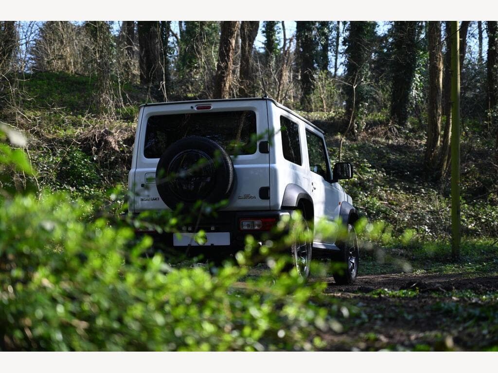 Suzuki Jimny - Image 10