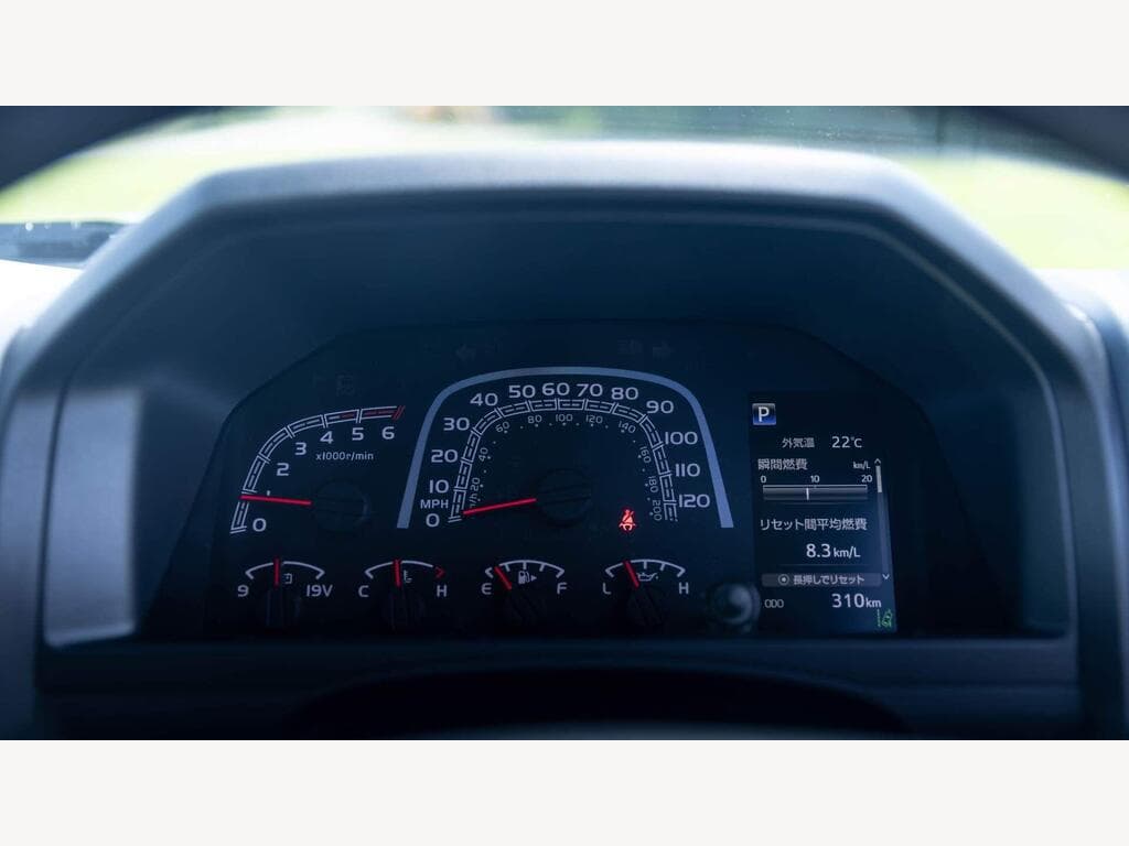 Toyota Land Cruiser - Image 25