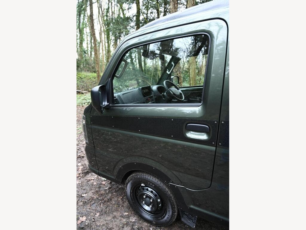 Suzuki Carry - Image 12
