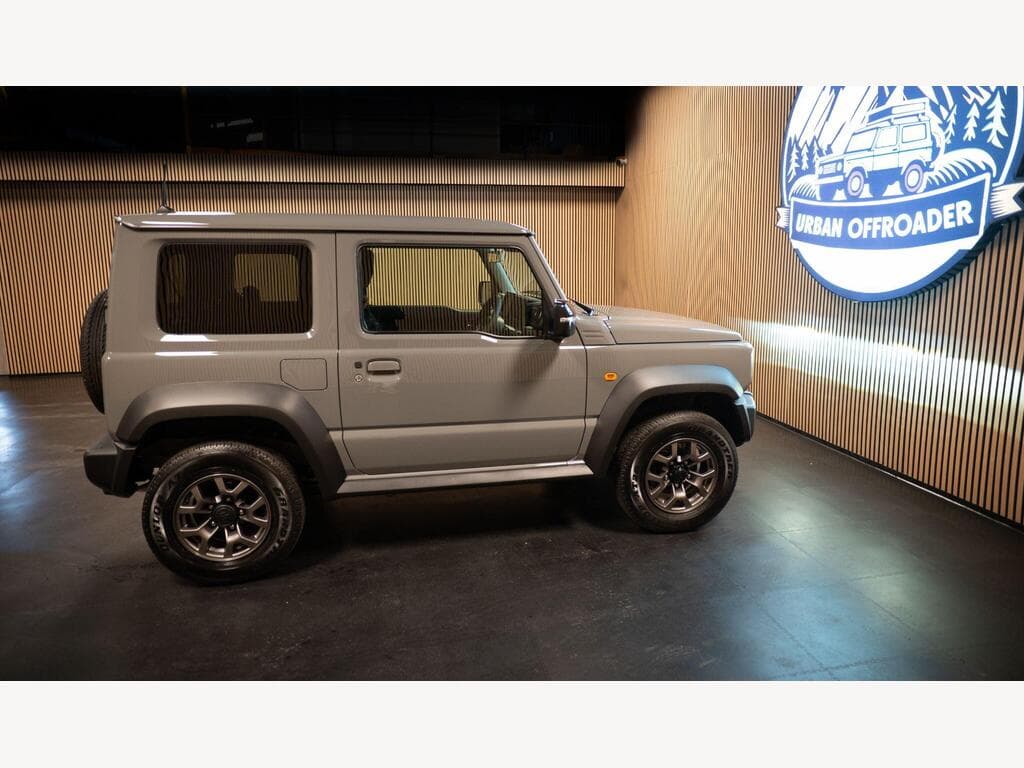 Suzuki Jimny - Image 29