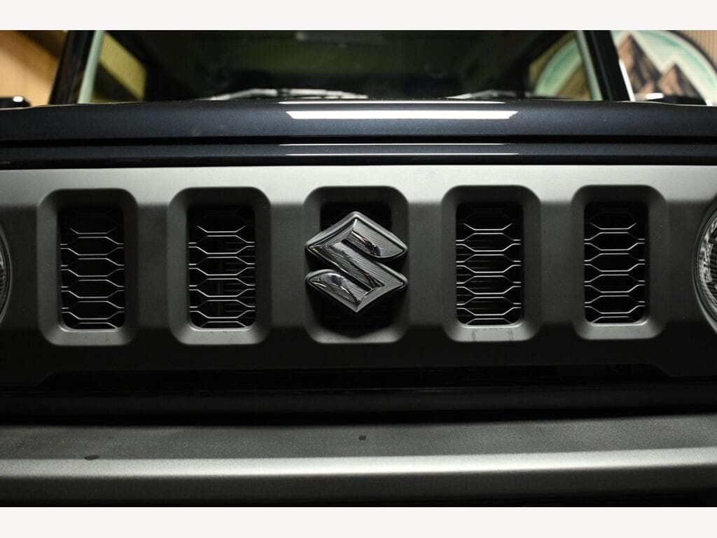 Suzuki Jimny - Image 17