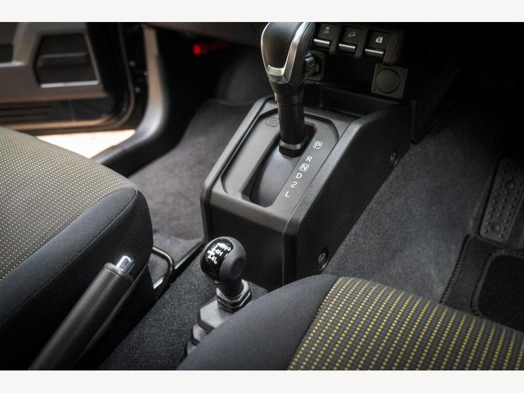 Suzuki Jimny - Image 34