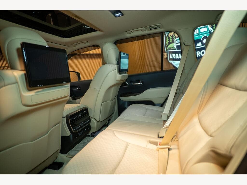 Toyota Land Cruiser - Image 45