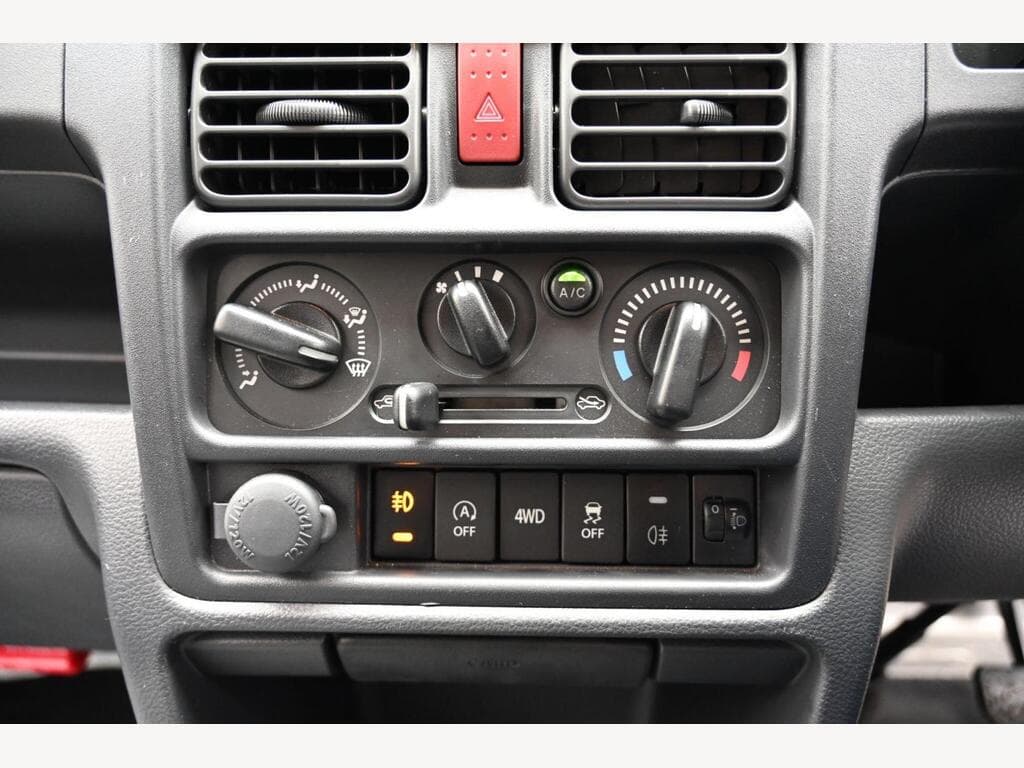 Suzuki Carry - Image 14