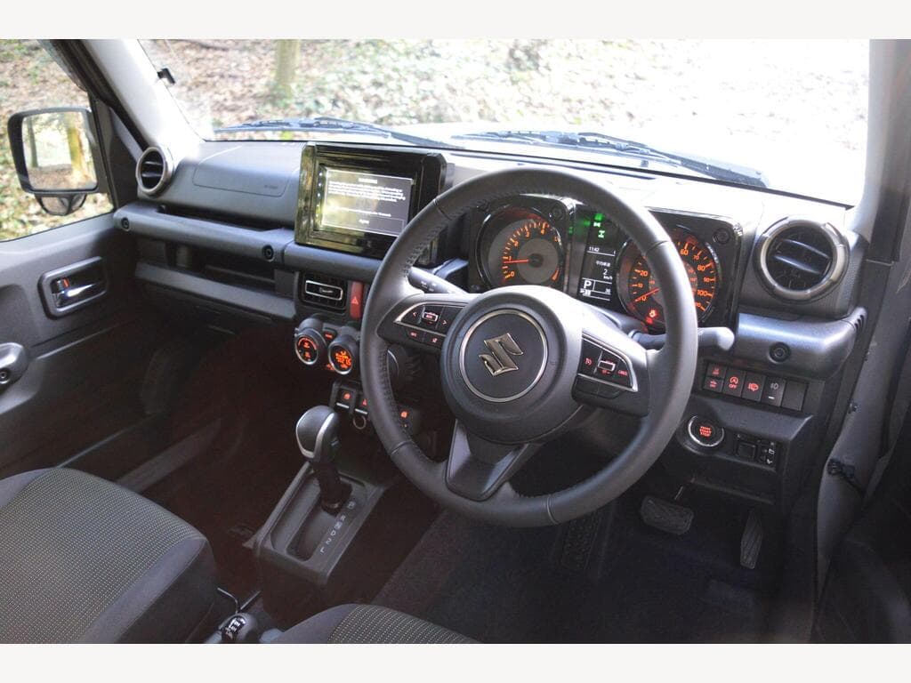 Suzuki Jimny - Image 32