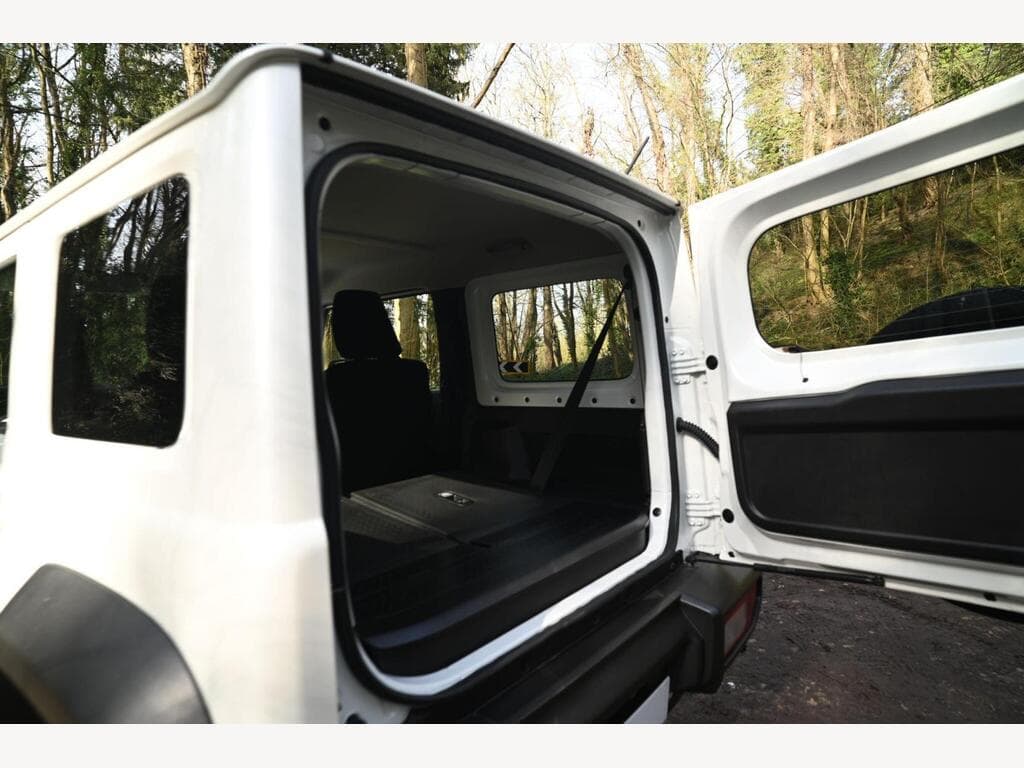Suzuki Jimny - Image 18