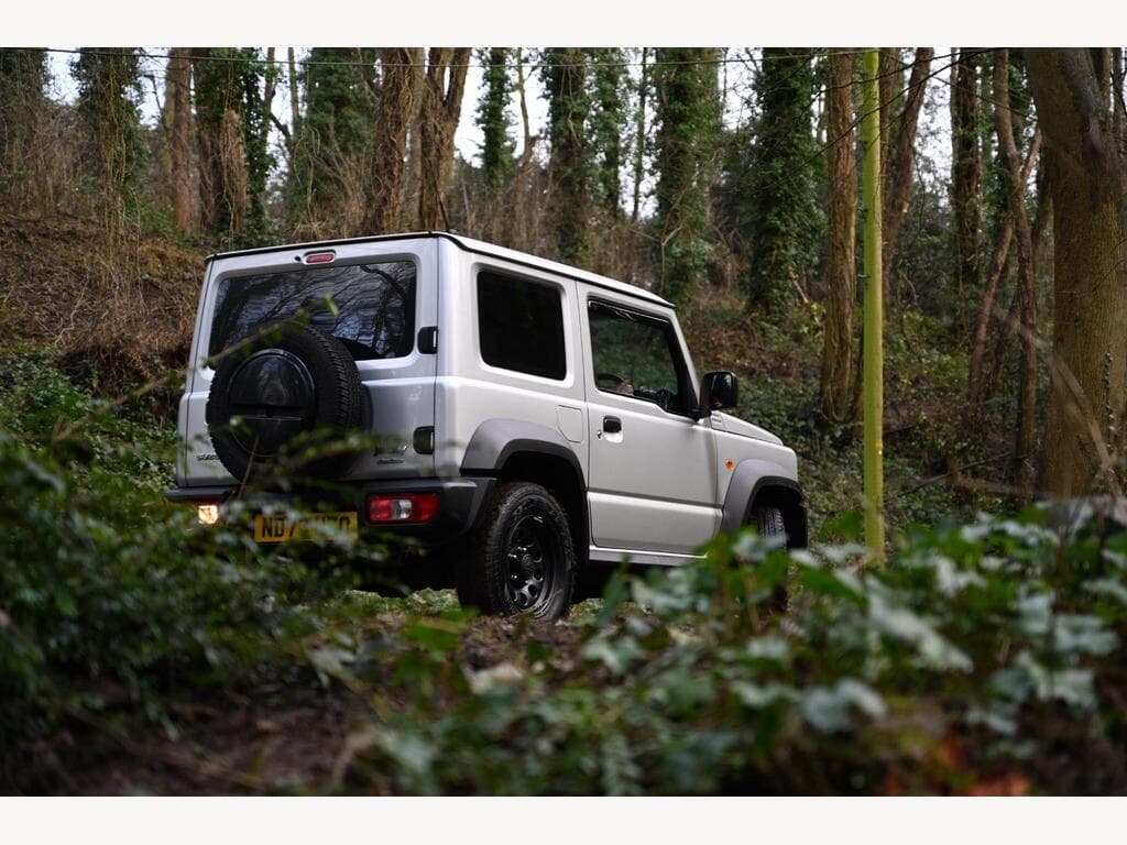 Suzuki Jimny - Image 8