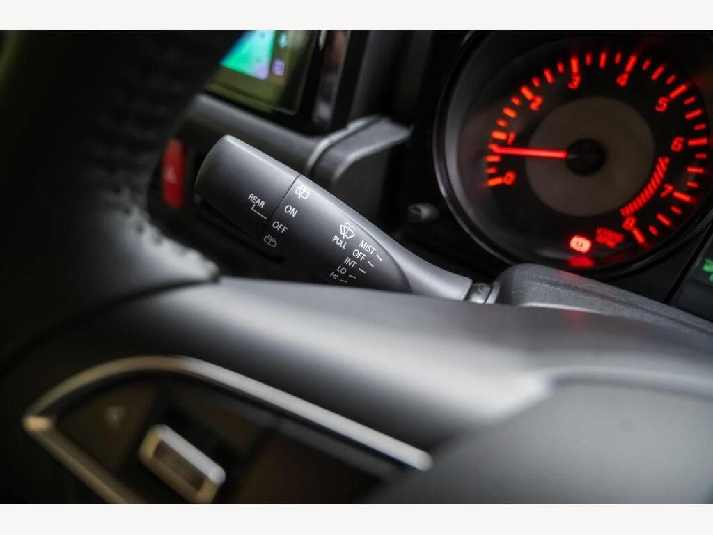 Suzuki Jimny - Image 37