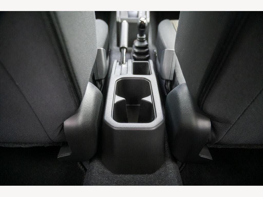 Suzuki Jimny - Image 48