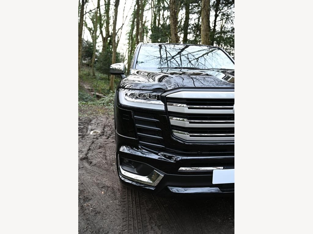 Toyota Land Cruiser - Image 41