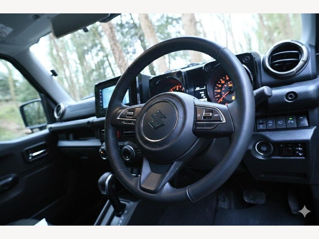 Suzuki Jimny - Image 31
