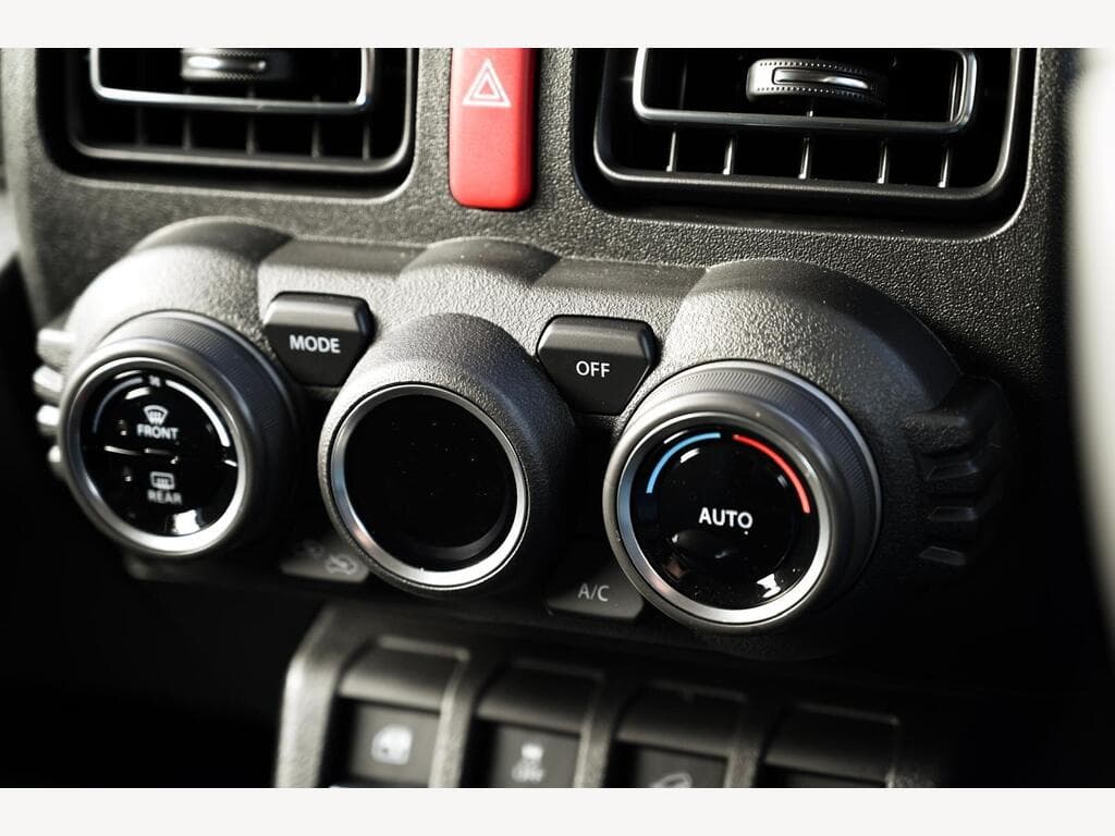 Suzuki Jimny - Image 31
