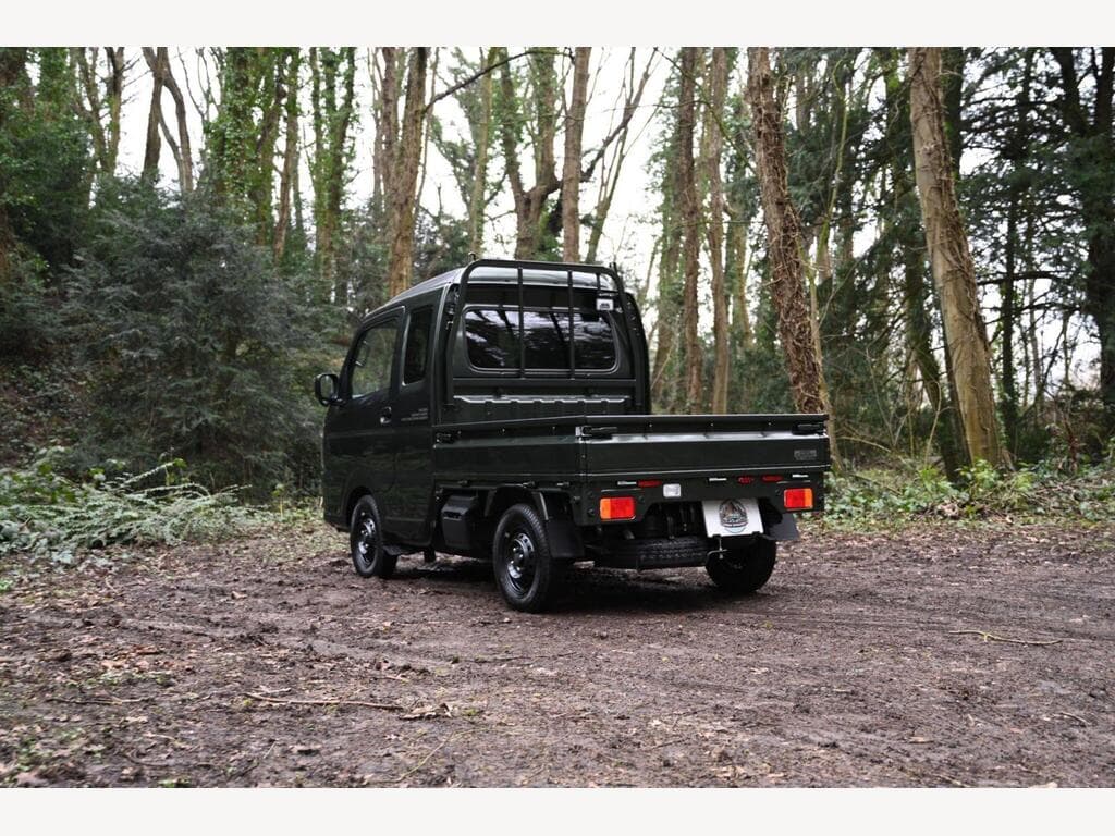 Suzuki Carry - Image 8