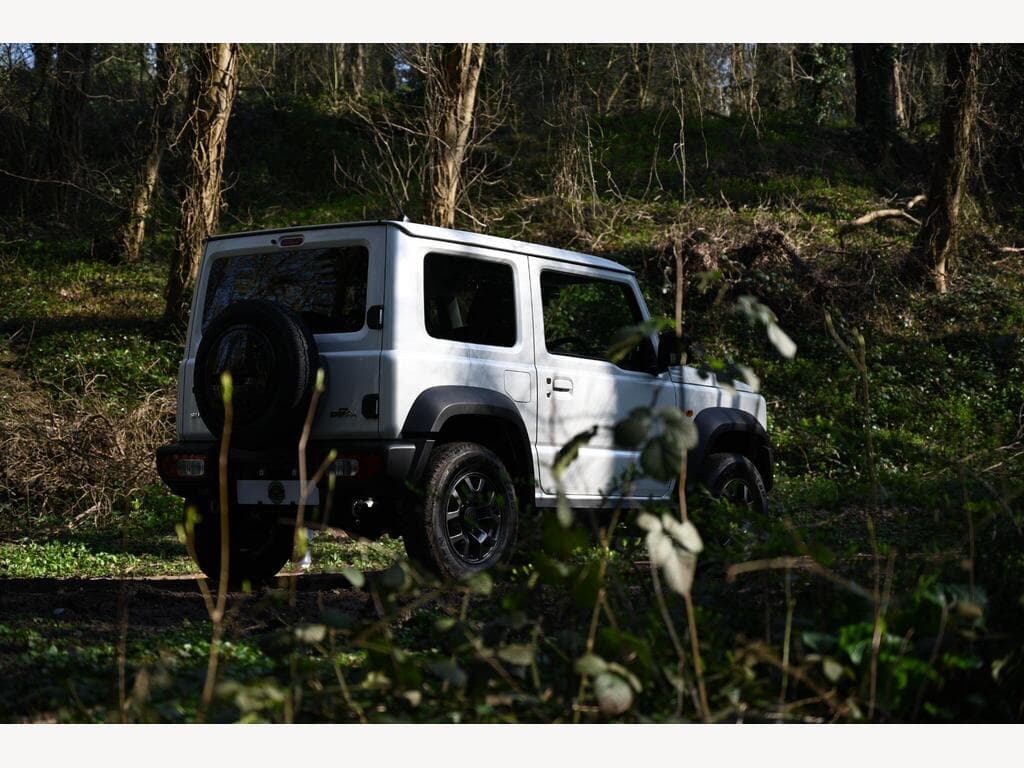 Suzuki Jimny - Image 11