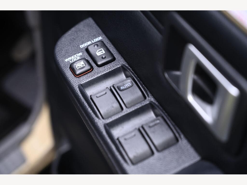 Toyota Land Cruiser - Image 56