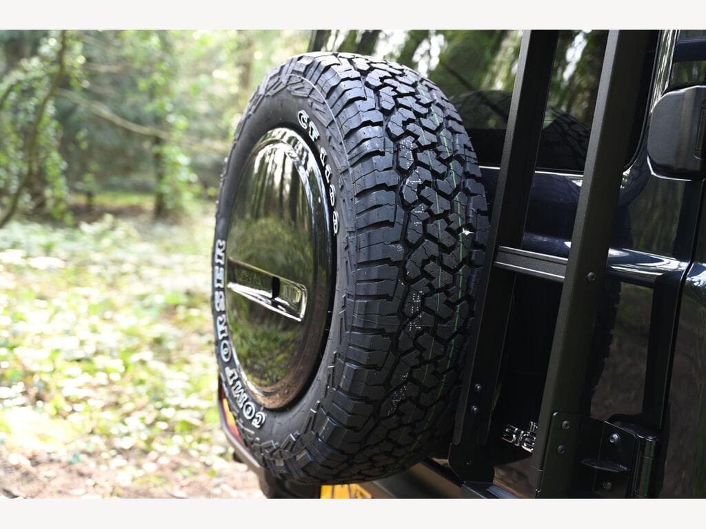 Suzuki Jimny - Image 9