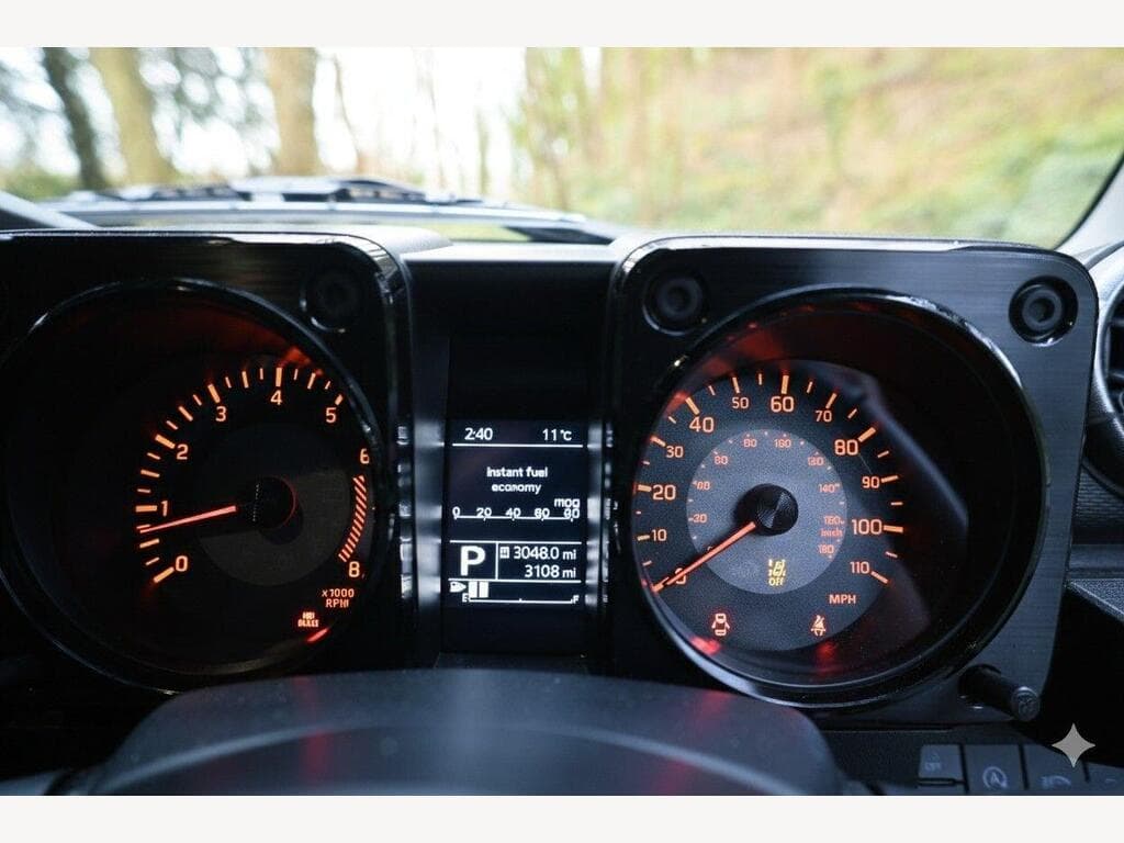 Suzuki Jimny - Image 29