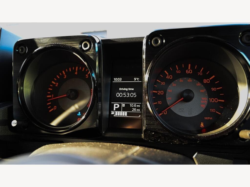 Suzuki Jimny - Image 10