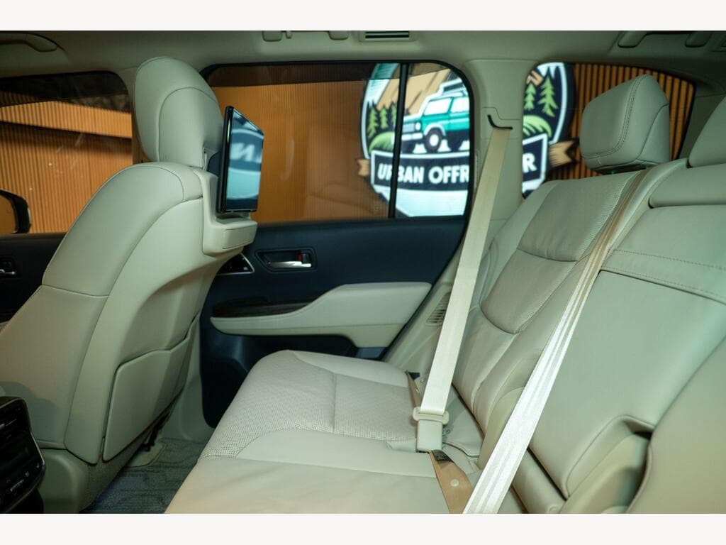 Toyota Land Cruiser - Image 44