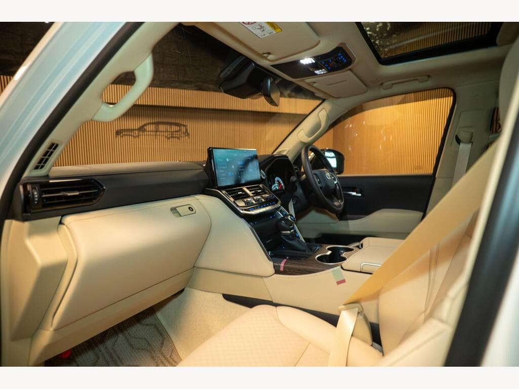 Toyota Land Cruiser - Image 52