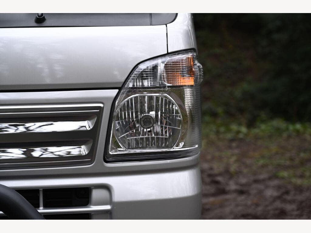 Suzuki Carry - Image 23