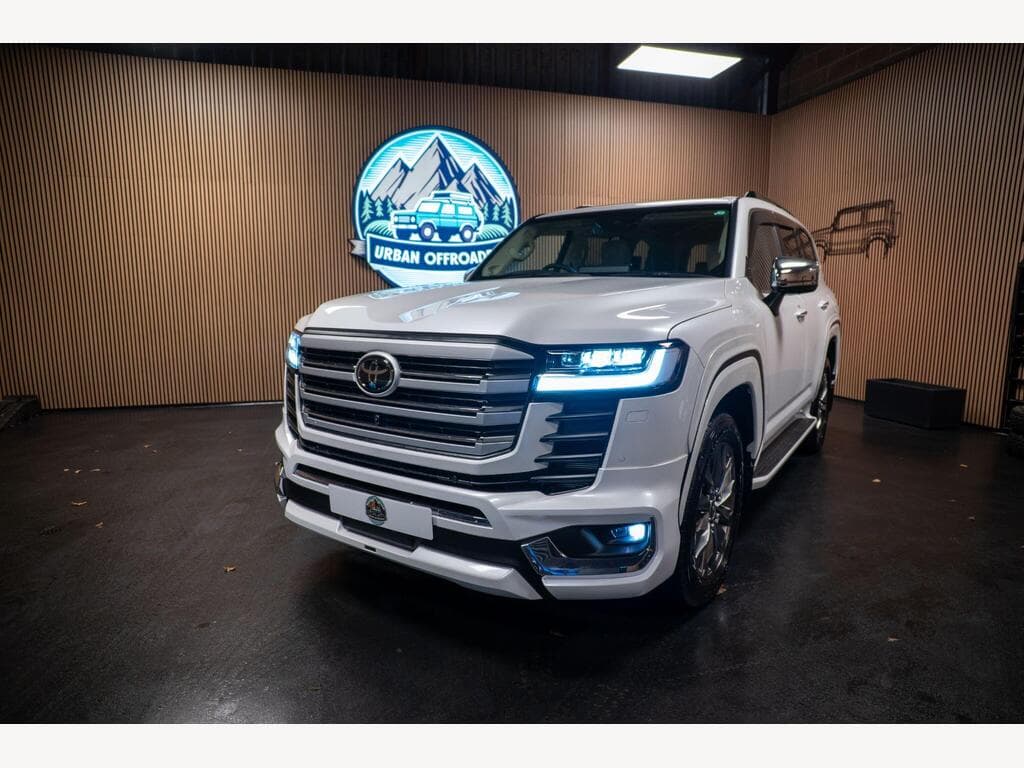 Toyota Land Cruiser - Image 33