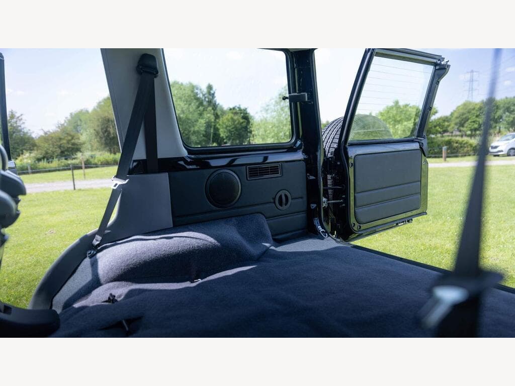 Toyota Land Cruiser - Image 42