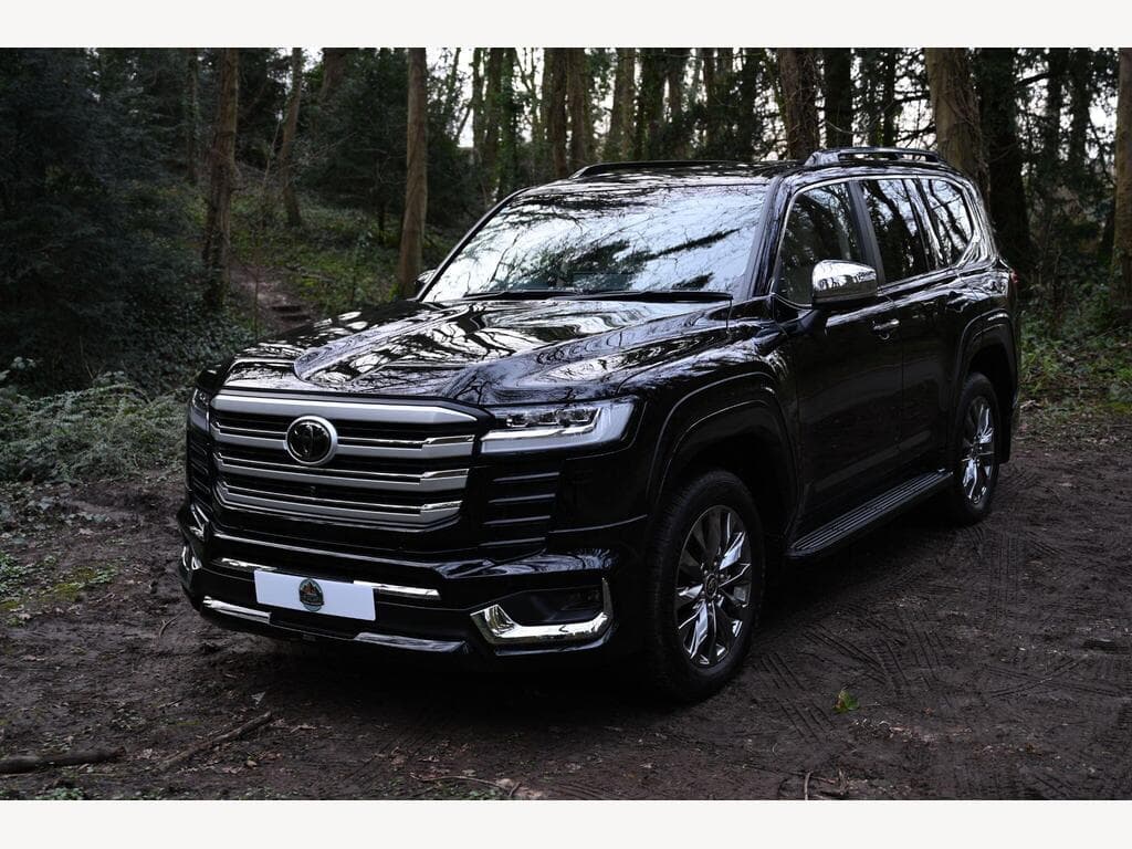 Toyota Land Cruiser - Image 21