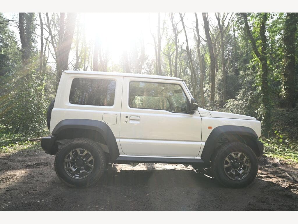 Suzuki Jimny - Image 2