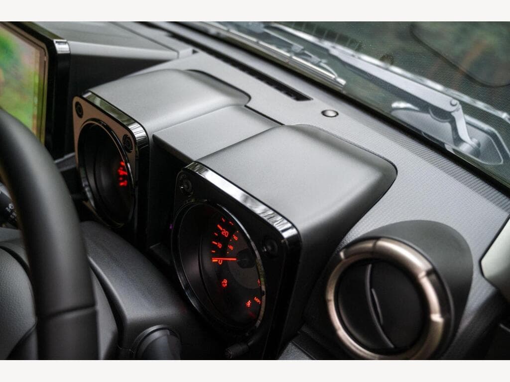 Suzuki Jimny - Image 32