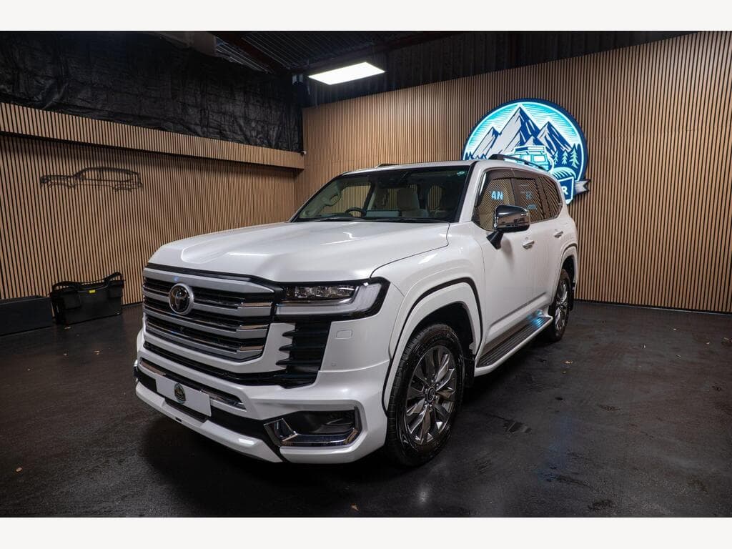 Toyota Land Cruiser - Image 57