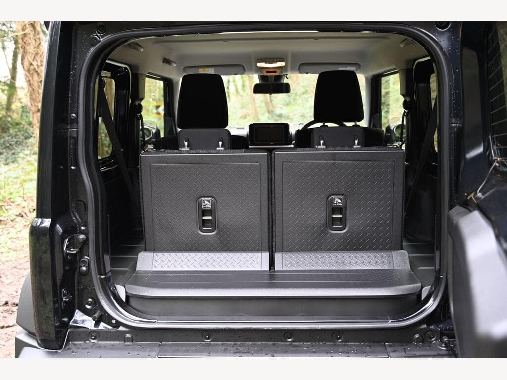 Suzuki Jimny - Image 32