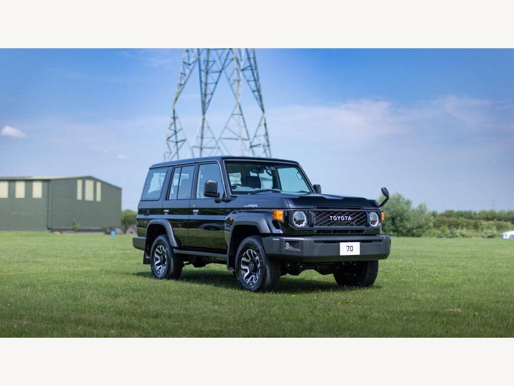 Toyota Land Cruiser - Image 5