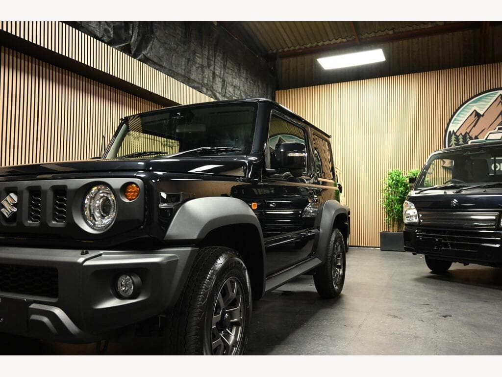 Suzuki Jimny - Image 21