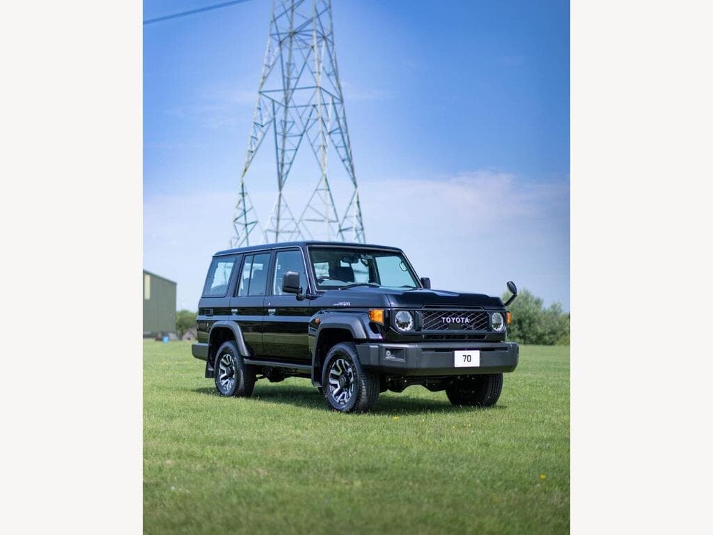 Toyota Land Cruiser - Image 2