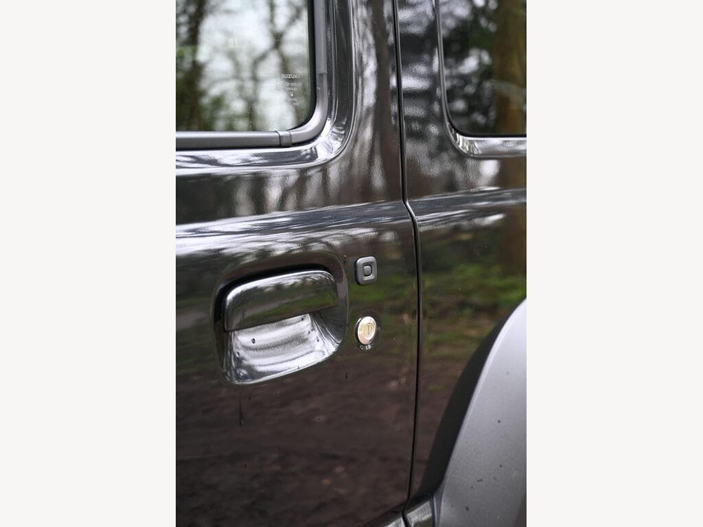 Suzuki Jimny - Image 40