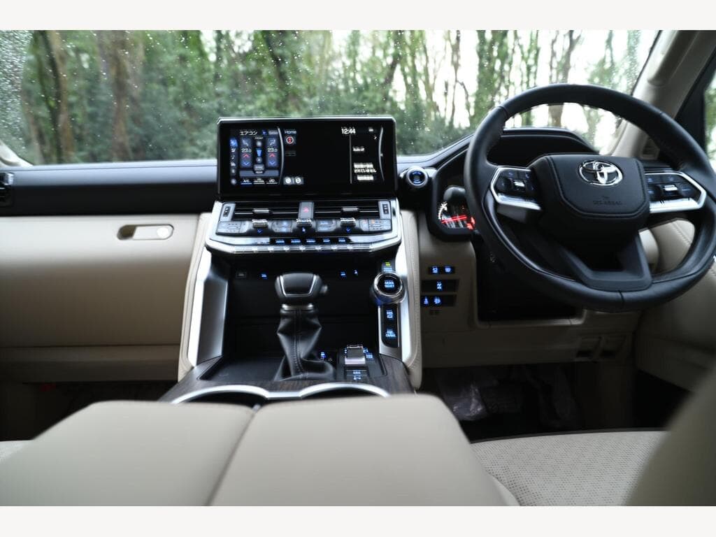 Toyota Land Cruiser - Image 63
