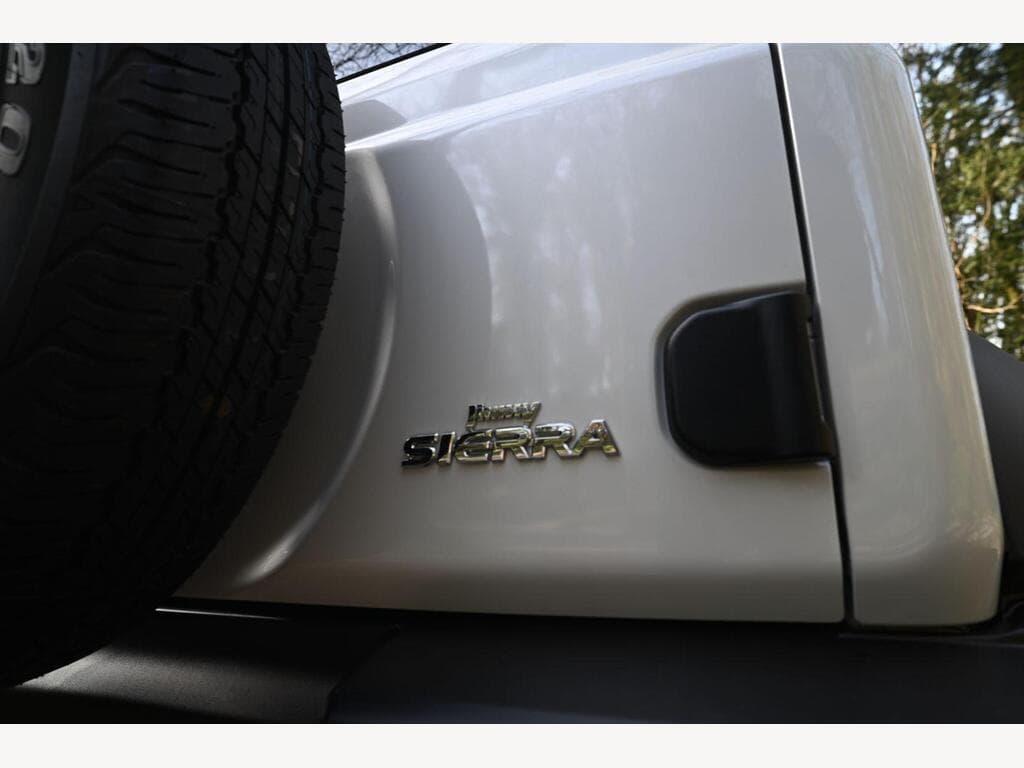 Suzuki Jimny - Image 16