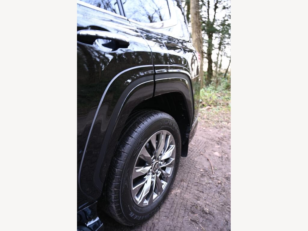 Toyota Land Cruiser - Image 36