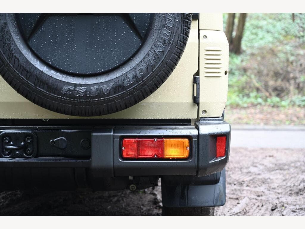 Toyota Land Cruiser - Image 26