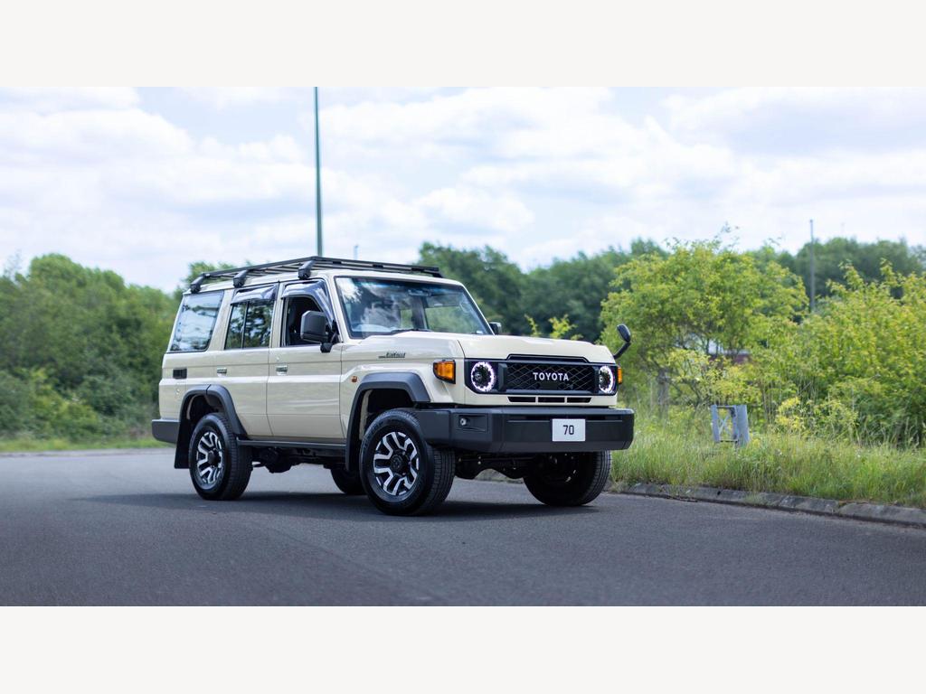 Toyota Land Cruiser