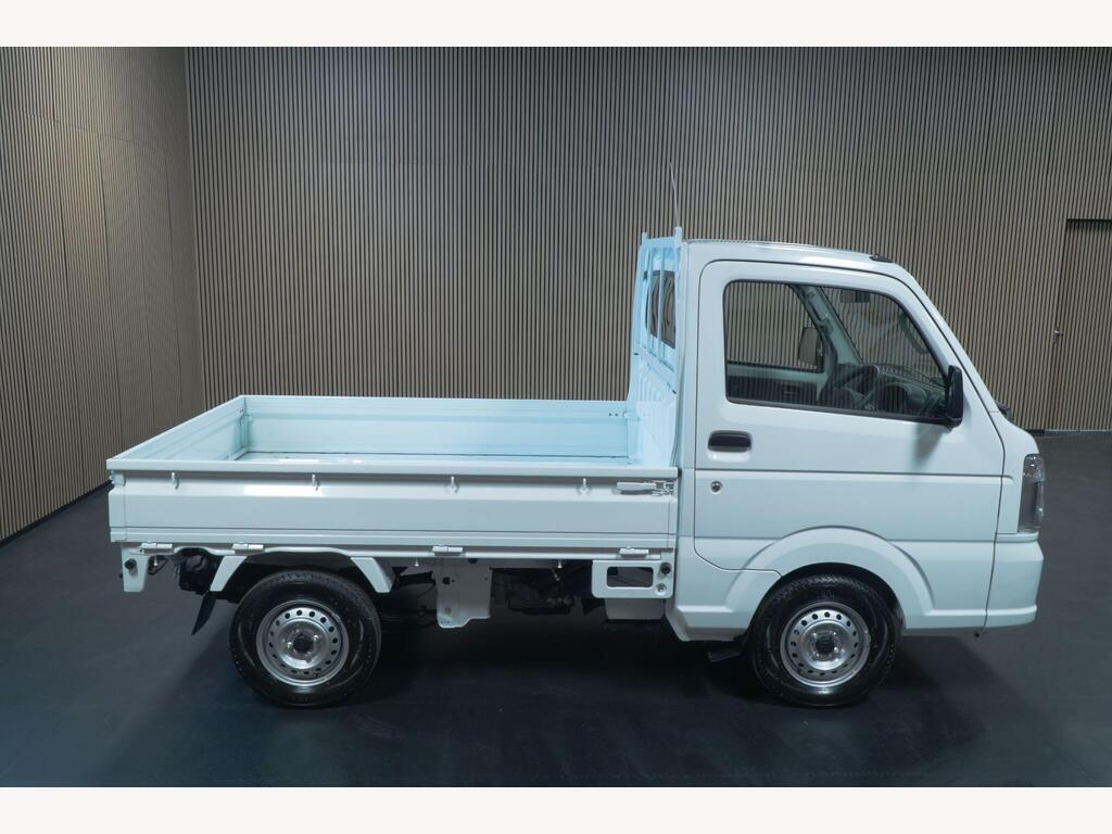 Suzuki Carry - Image 4