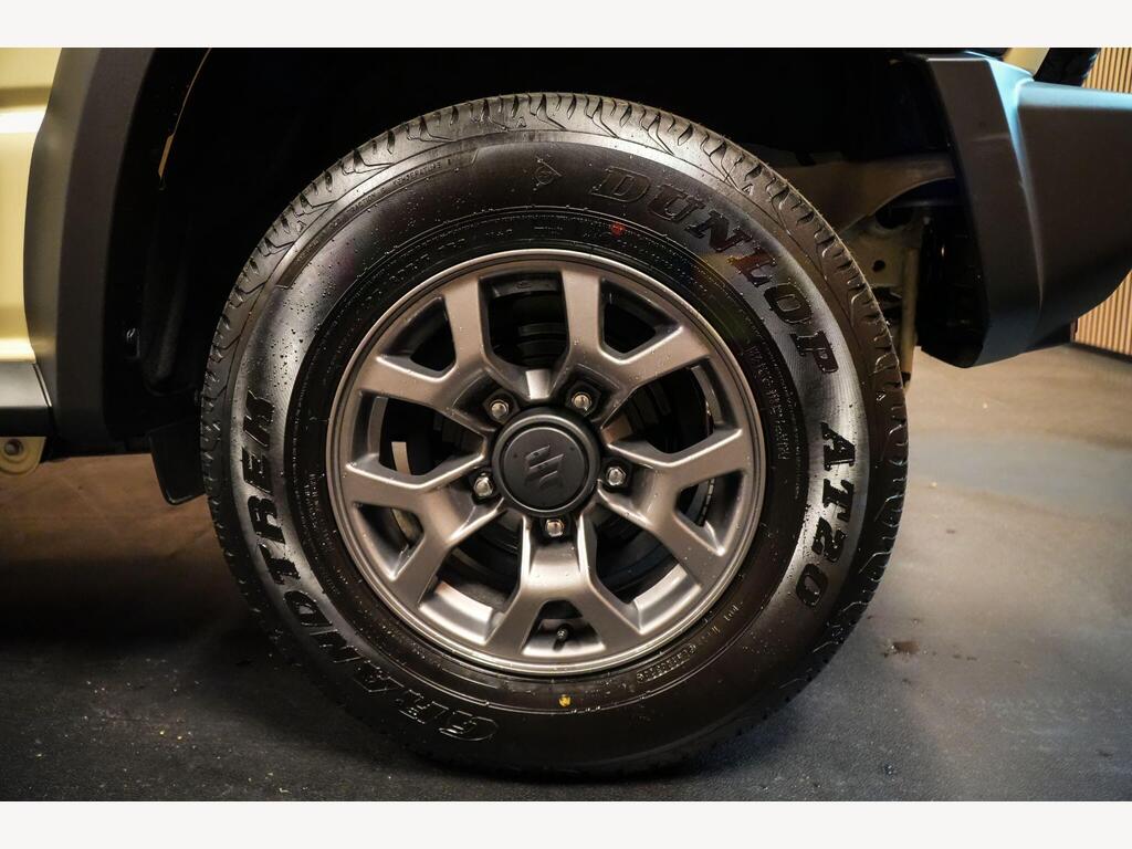 Suzuki Jimny - Image 33