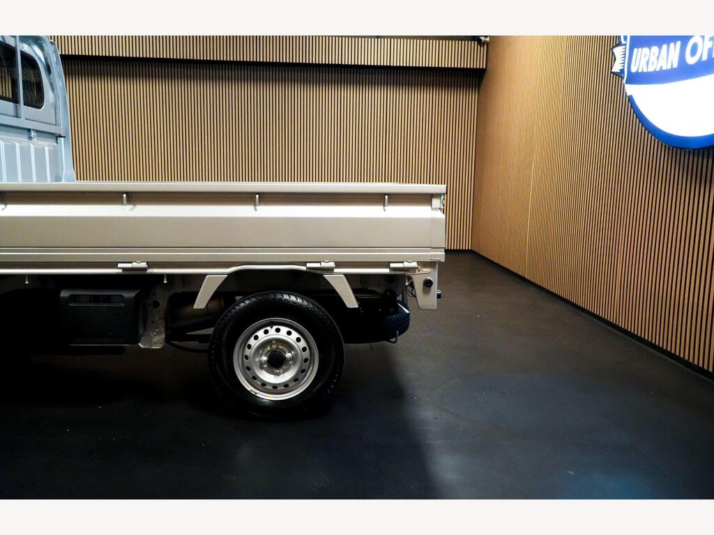 Suzuki Carry - Image 44